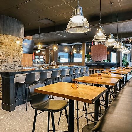 Balcomo, A Ramada By Wyndham Penticton Ngoại thất bức ảnh