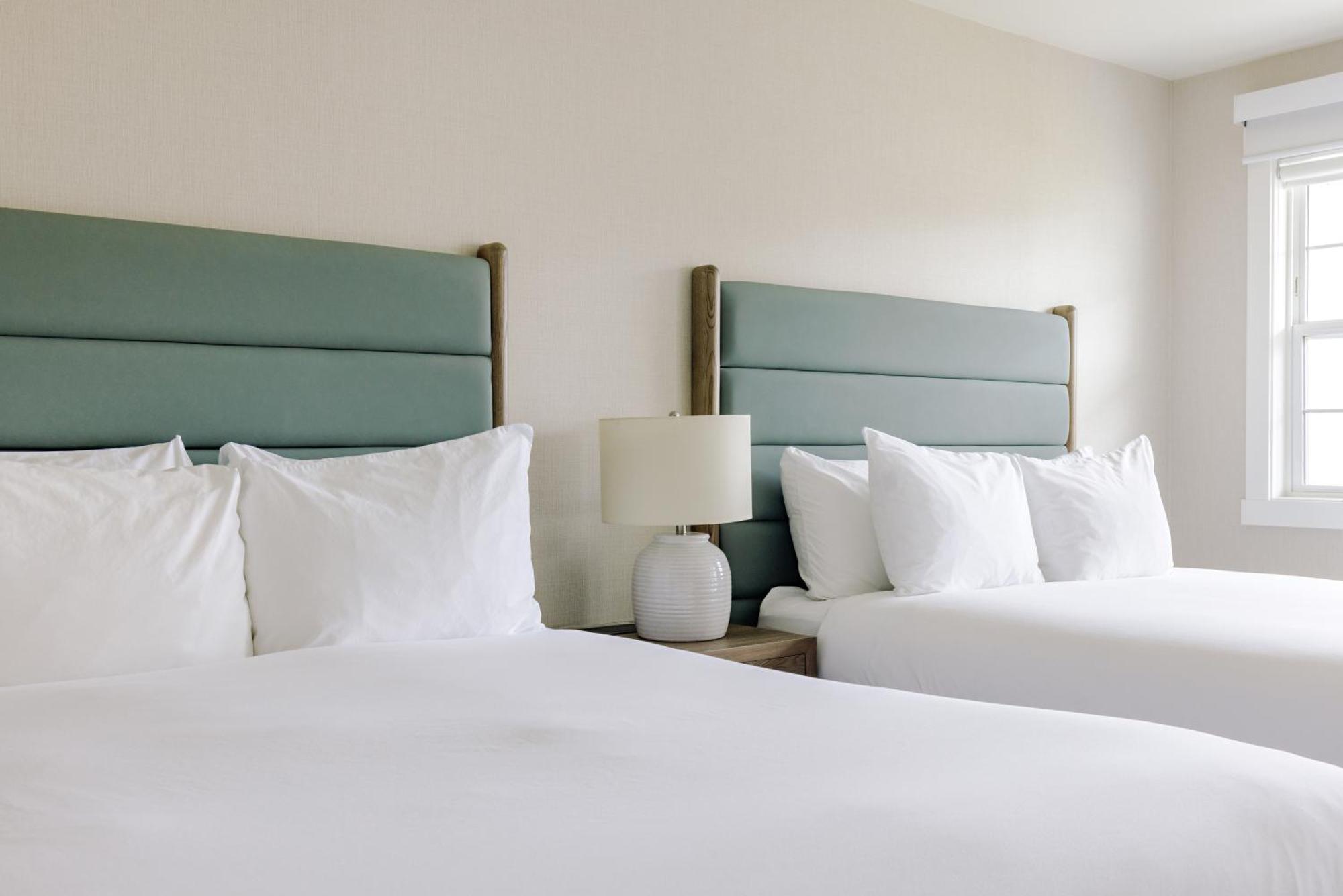 Balcomo, A Ramada By Wyndham Penticton Ngoại thất bức ảnh