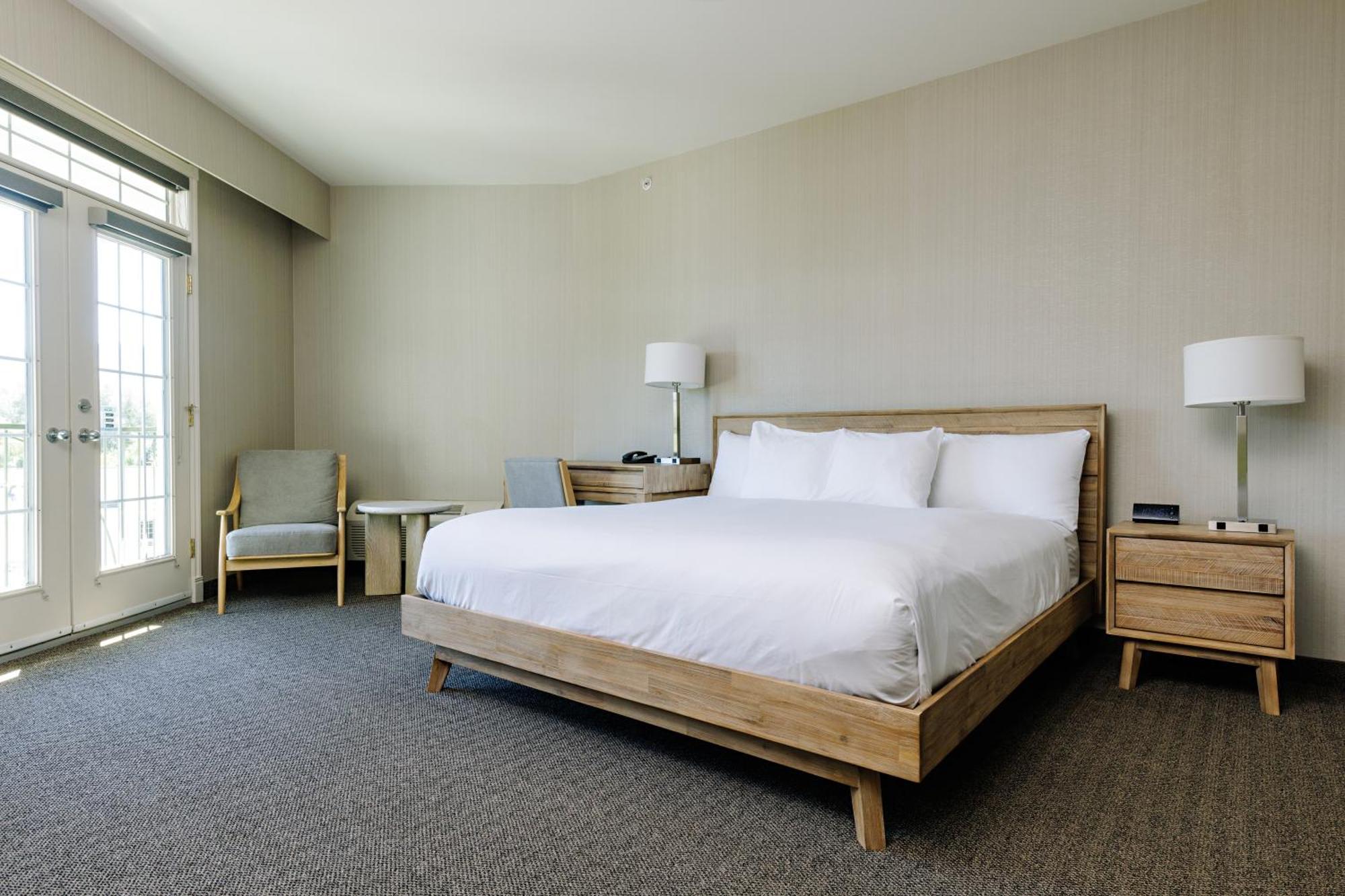 Balcomo, A Ramada By Wyndham Penticton Ngoại thất bức ảnh