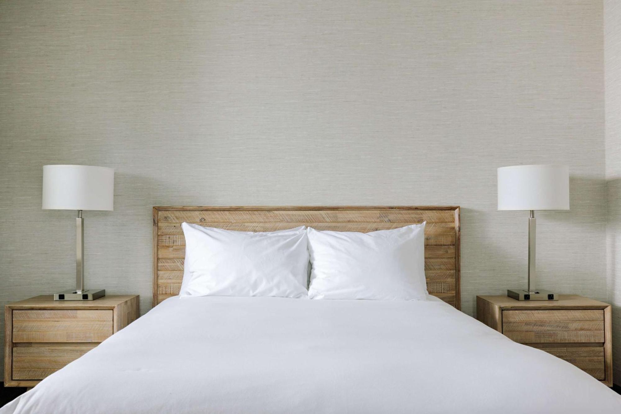Balcomo, A Ramada By Wyndham Penticton Ngoại thất bức ảnh